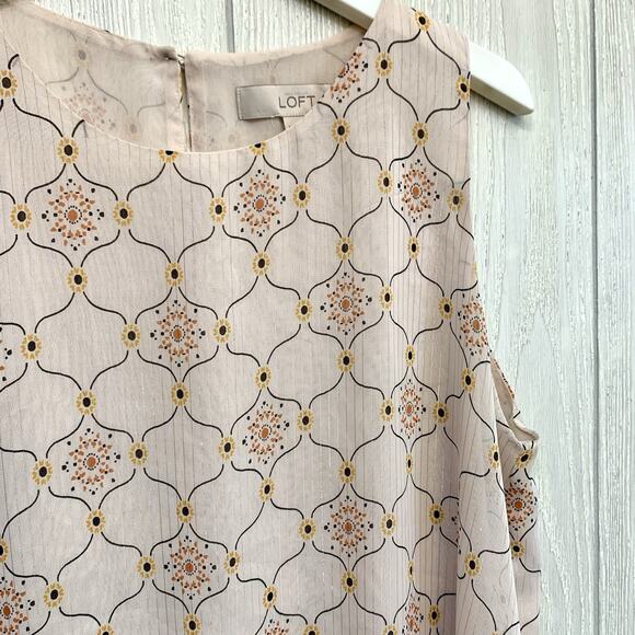 LOFT Cream Print Sleeveless Top Medium - Picture 3 of 5